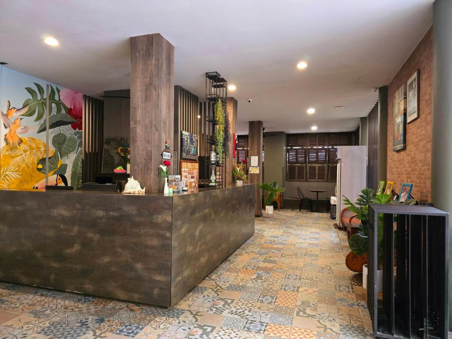 Отель Bbhouse Rambuttri 2 Бангкок Экстерьер фото